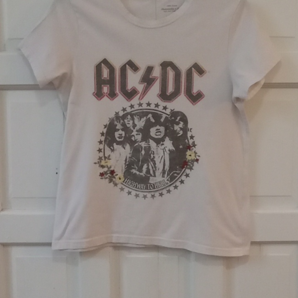 AC/DC Women's Short Sleeve Band Tee Cream & Black Size XS